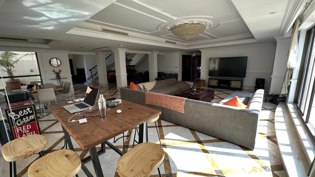 Neyar Beach Vibes - The Penthouse Albergue Dubái Exterior foto