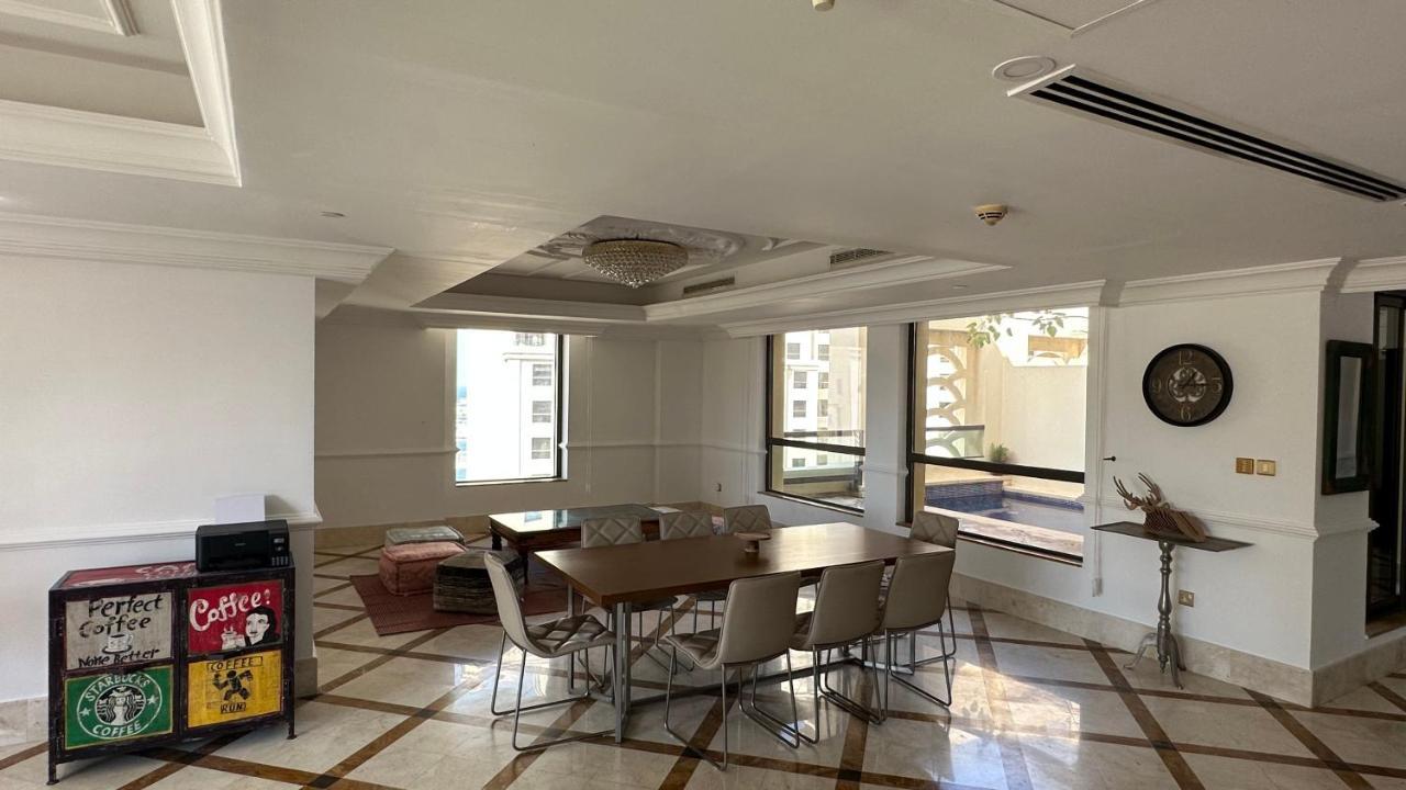 Neyar Beach Vibes - The Penthouse Albergue Dubái Exterior foto